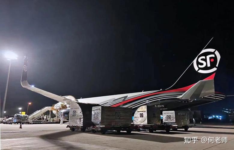 波音第100架767-300BCF交付顺丰航空