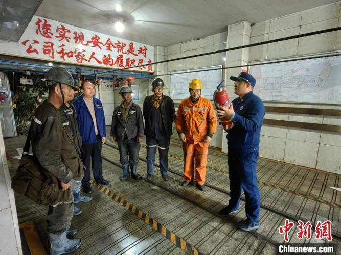 (新春走基层)“火焰蓝”王思俊:总有一些坚持能等来最美花开