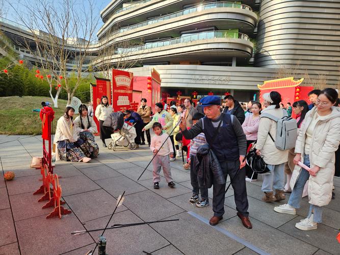 (新春走基层)江苏常州“光采小镇”追光逐梦 未来更精彩