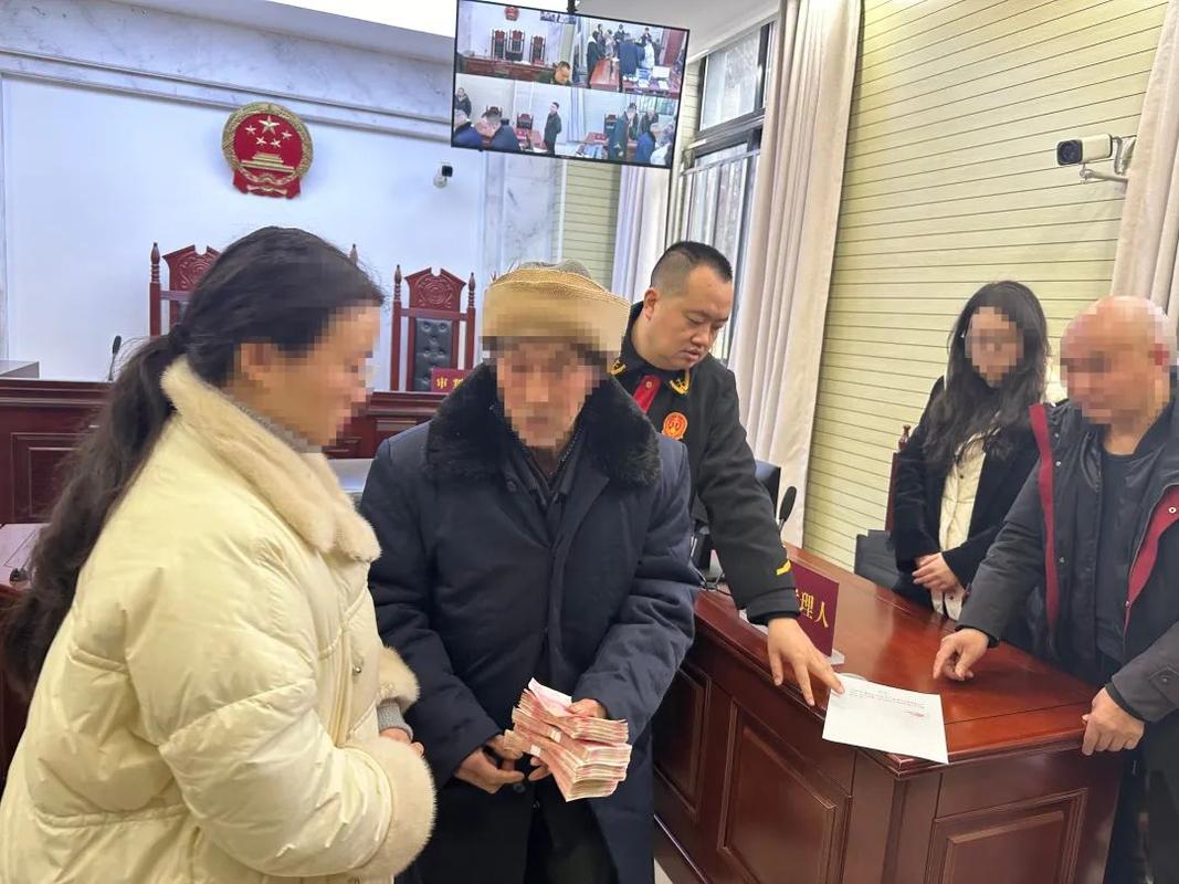 江西新干多方联系巧沟通 庭前调解化纠纷