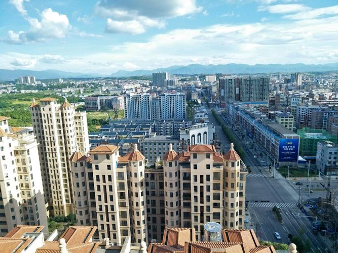湖南省常宁市发布高温黄色预警_1