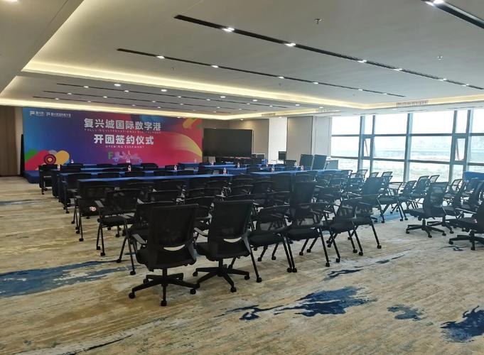抓项目促投资|累计引进700余家企业 海口复兴城二区本月底开园