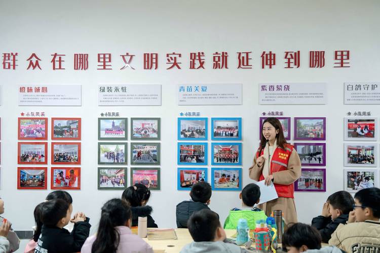 重庆南川:“双网格”治理架起服务“连心桥”