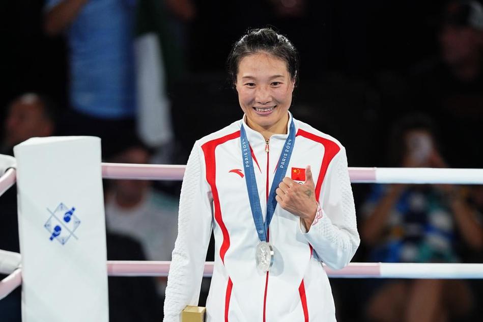 锁定奖牌！杨柳晋级拳击女子66公斤级四强