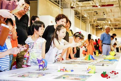 深圳超百所学校近千件学生作品参展