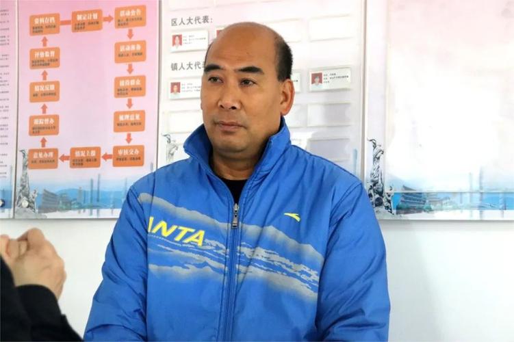 都找到了!沥心沙大桥上5名英雄“接力”拦车