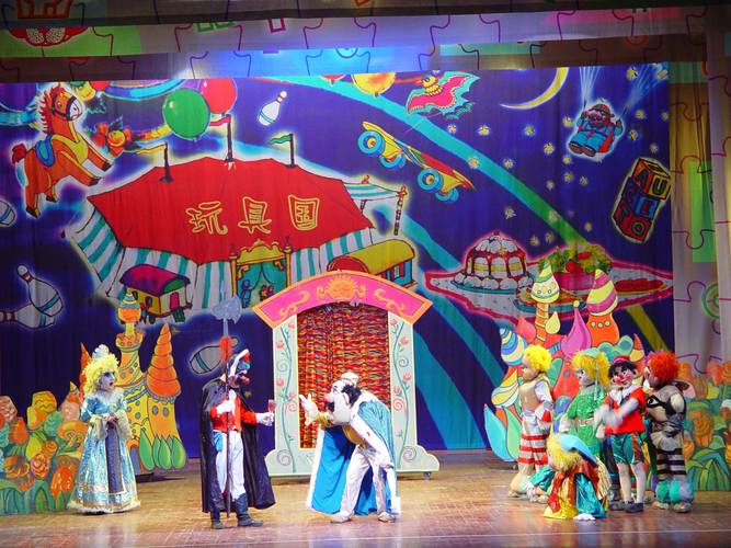 音乐童话偶剧《小鲤鱼大冒险·灵渠奇遇》走进桂林校园