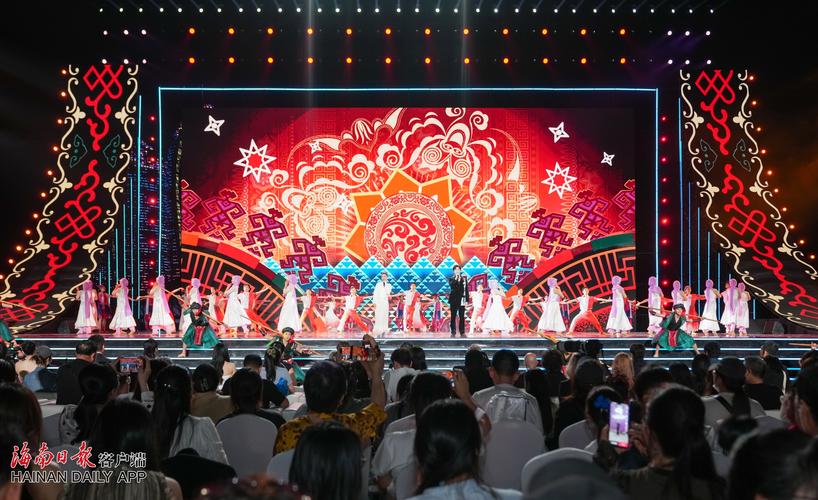 第六届海南岛国际电影节周末展映火爆,20家影院引来众多市民游客观影