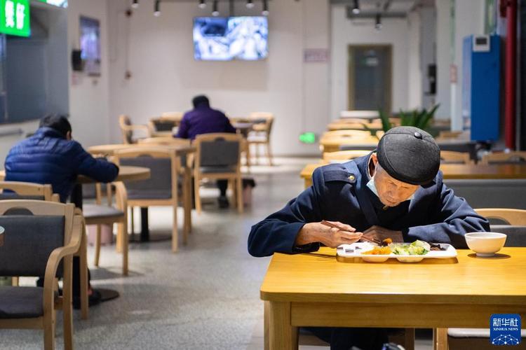 江苏阜宁长者幸福食堂:不仅办好“食”事,更能办好实事