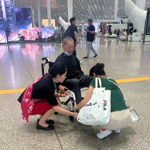 深圳机场暑运呈现进出“两旺”