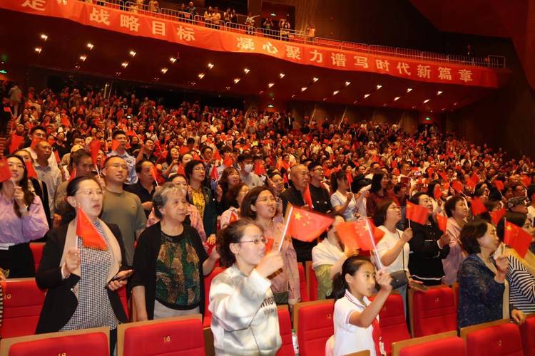 聆听交响咏诵感悟国学经典 京津冀三地名家联袂献演