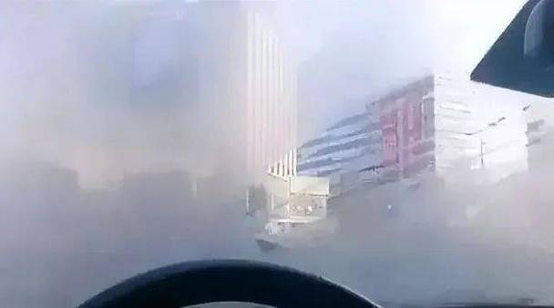 贵州省江口县发布大雾黄色预警