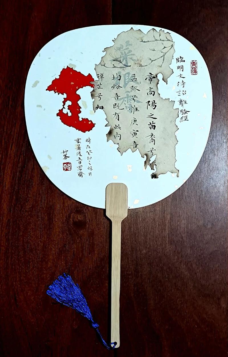 画团扇、写书法 在联合国中文日感受汉字的魅力